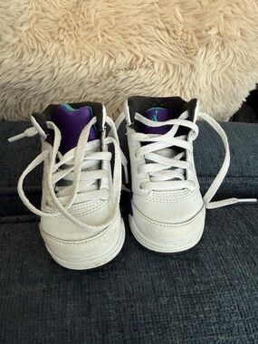 Jordan Kids White Sneakers with Purple Accents